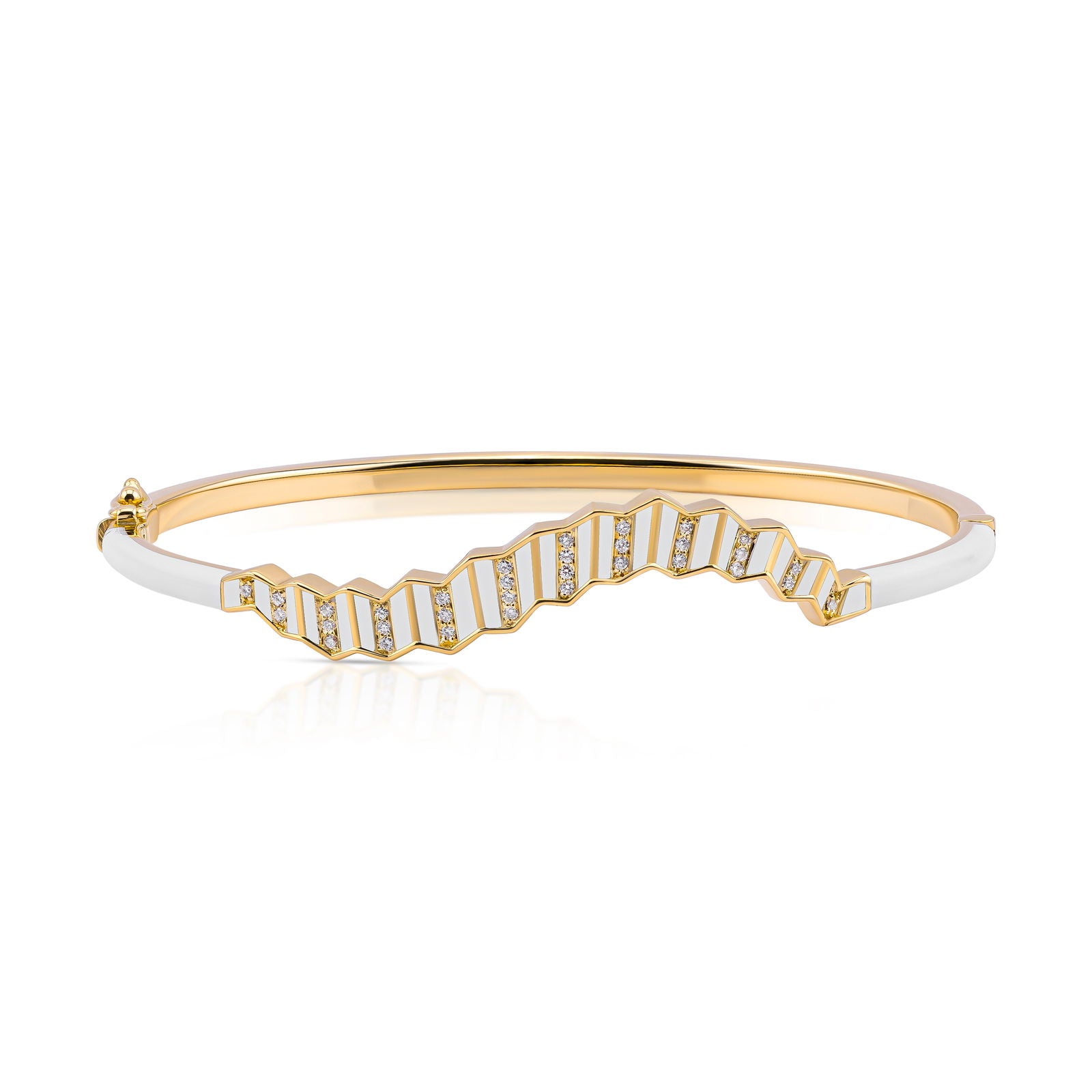 Pleated Ola Gold Bangle