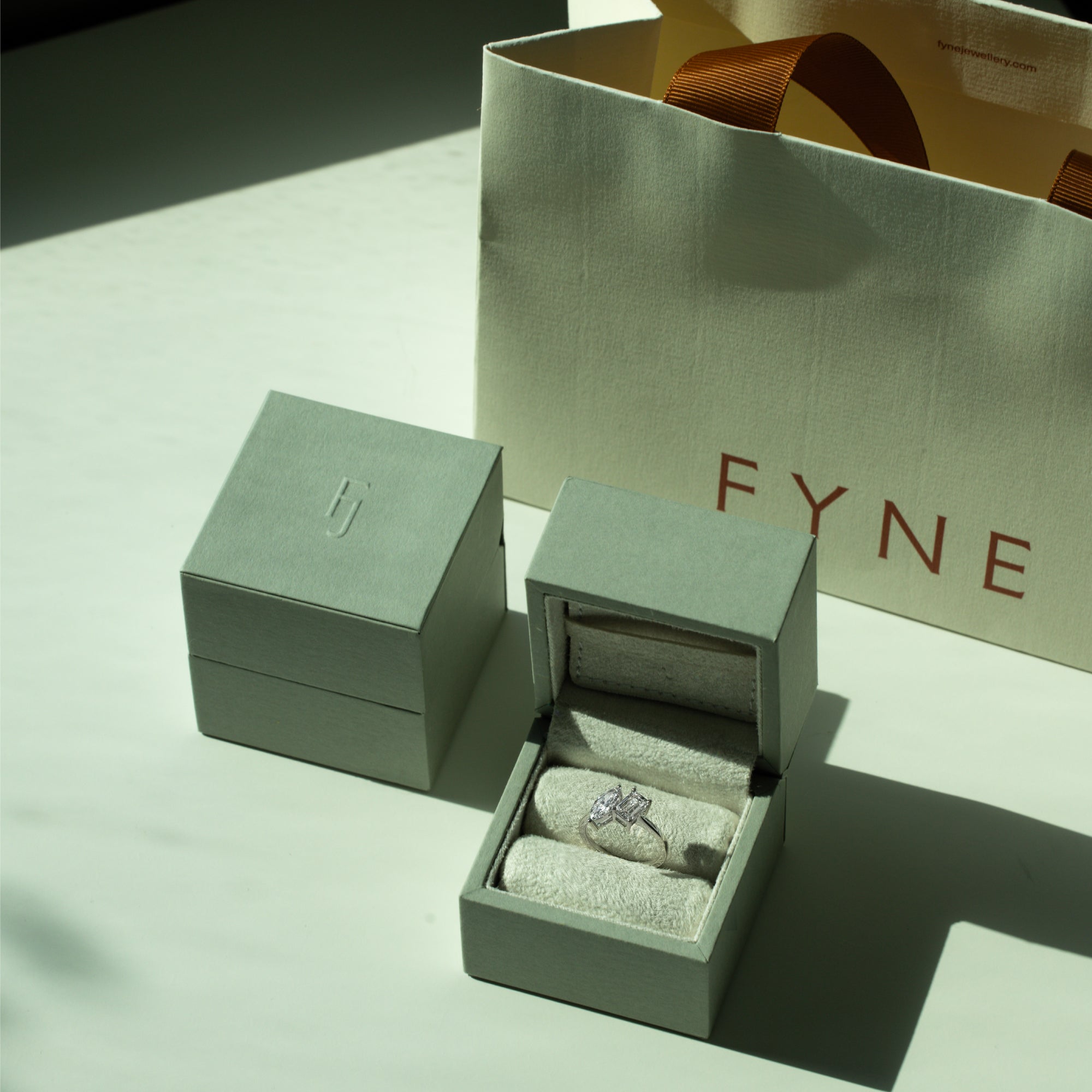 Christmas Jewellery Gift Guide 2025: Ten Timeless Diamond Pieces for Every Woman