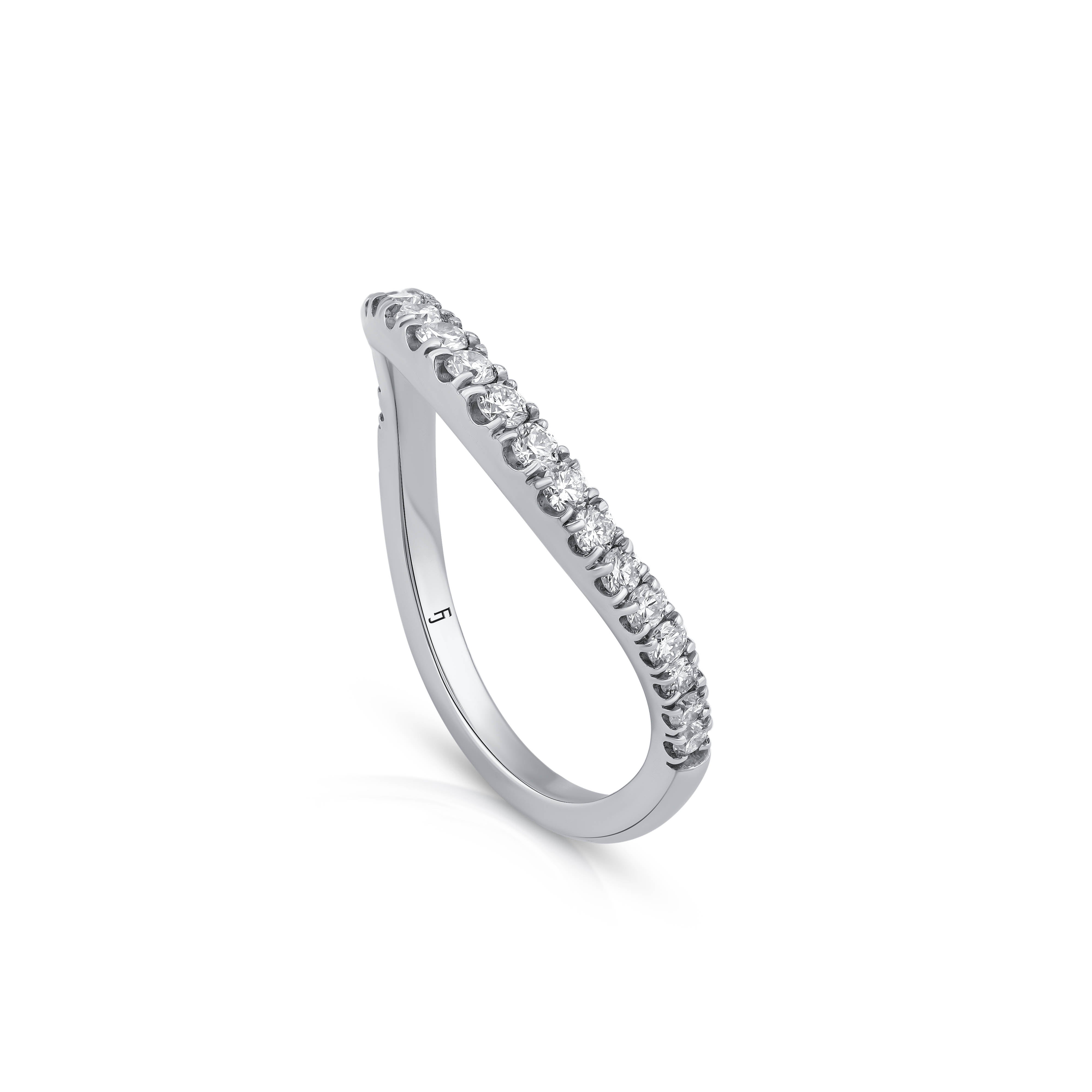 Faye Curved Wedding Band