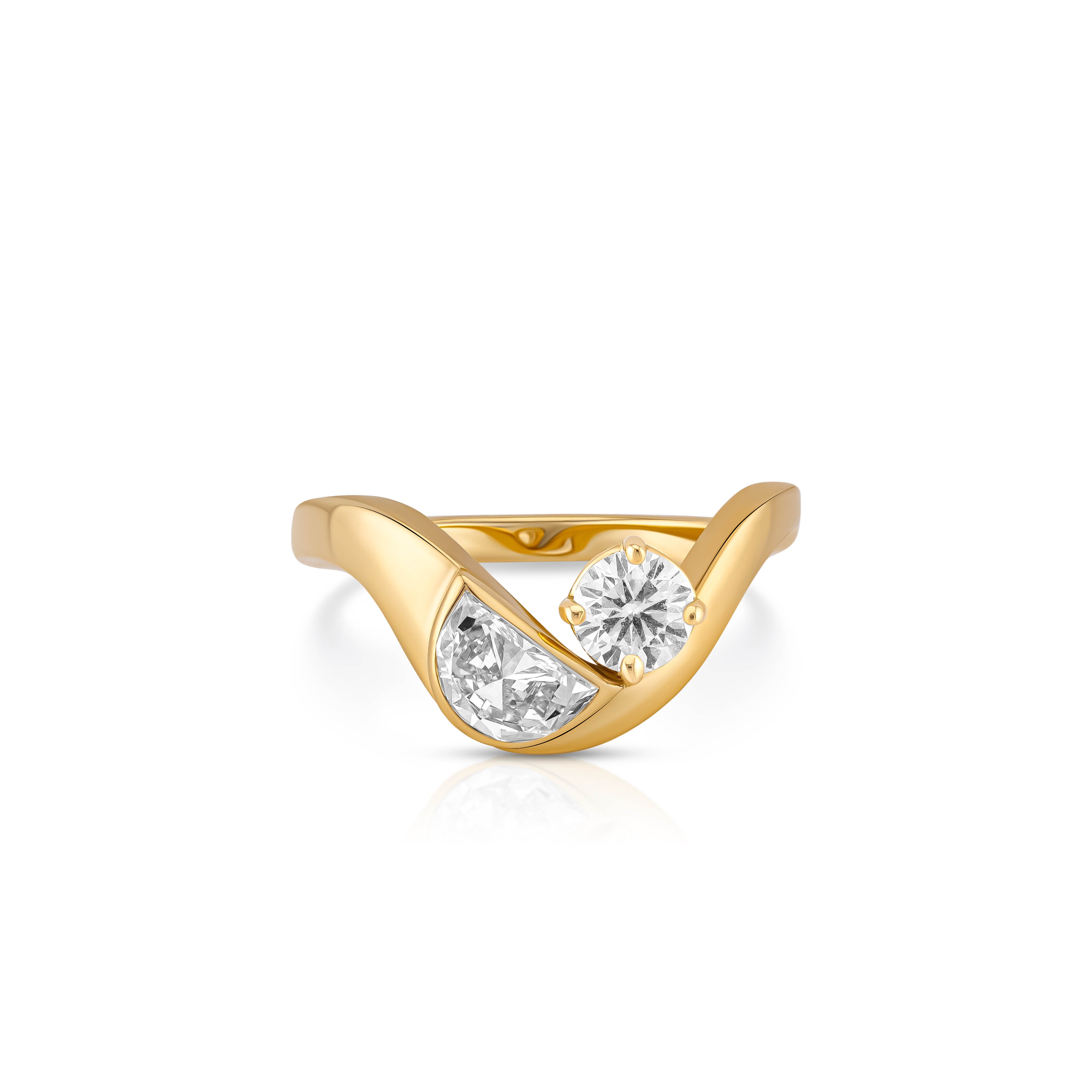 Sora Half Moon Ring